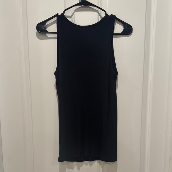 41 Hawthorn Black Fitted Sleeveless Tank Top - Picture 3 of 3